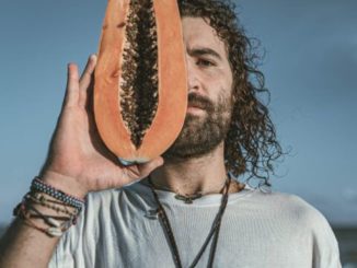 How This Tulum Artist is Bringing Bohemian Mythos Into Web3 By ‘Feeling the Fruit’